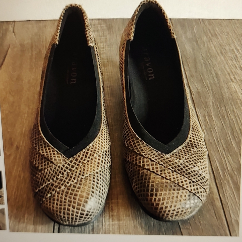 Aravon Shoes by New Balance